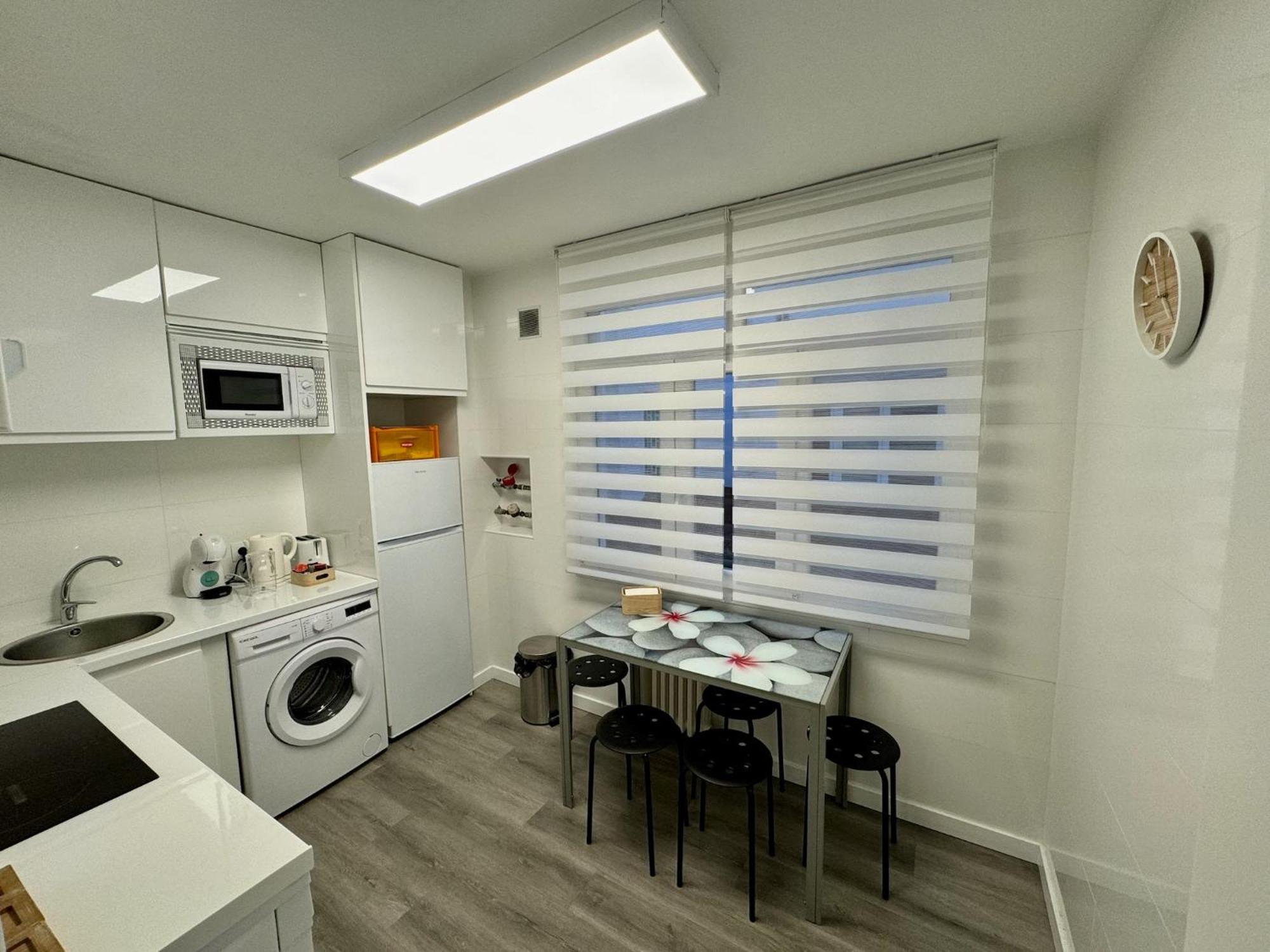 Apartamento Quintana オビエド エクステリア 写真